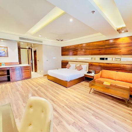 פנצ'קולה Hotel Vintage Zirakpur Chandigarh מראה חיצוני תמונה