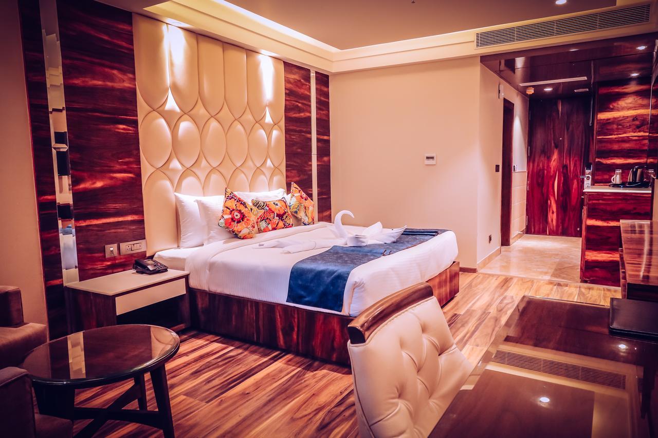 פנצ'קולה Hotel Vintage Zirakpur Chandigarh מראה חיצוני תמונה