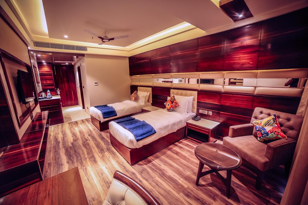 פנצ'קולה Hotel Vintage Zirakpur Chandigarh מראה חיצוני תמונה
