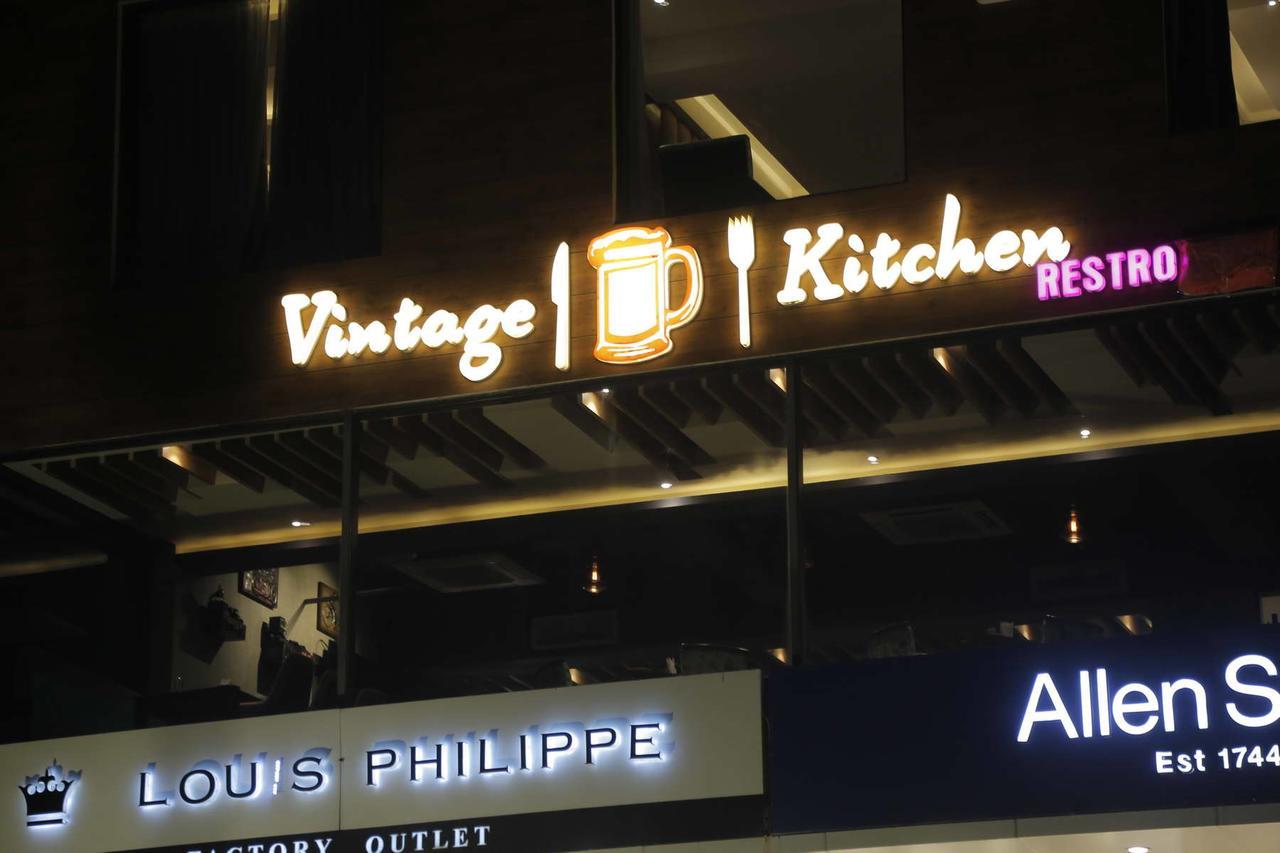 פנצ'קולה Hotel Vintage Zirakpur Chandigarh מראה חיצוני תמונה
